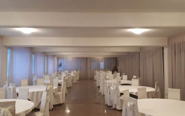 Tasiana Hotel Apartments Complex