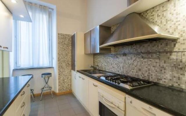 Rental in Rome Bernini Square