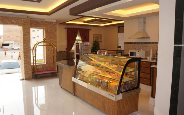 Al Alya Hotel Rooms and Suites