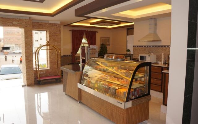 Al Alya Hotel Rooms and Suites