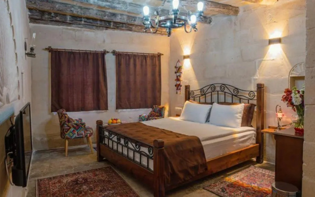 Theodora Village  House