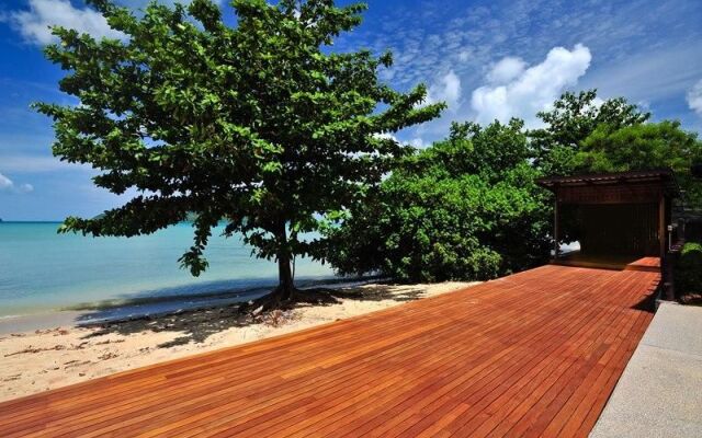 Chalong Beach Front Residence