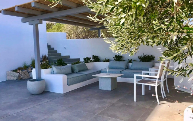 Alexander Suites