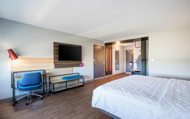 Tru by Hilton Saint Joseph