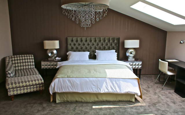 Vienna Suites