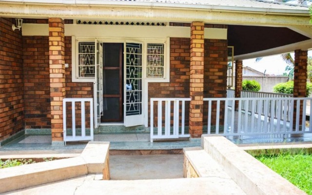 SamWeb Bed and Breakfast