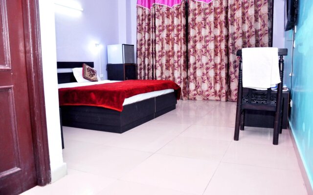 Hotel Aaa by OYO Rooms