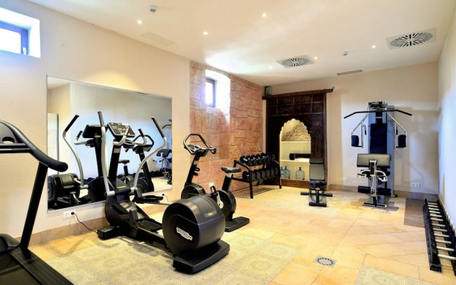 Schlosshotel Weyberhöfe