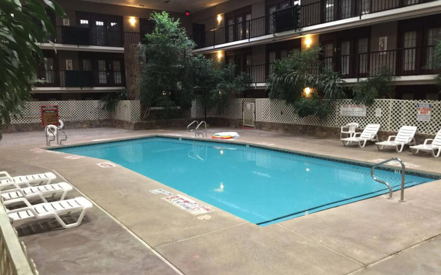 The Cactus Cove Inn and Suites