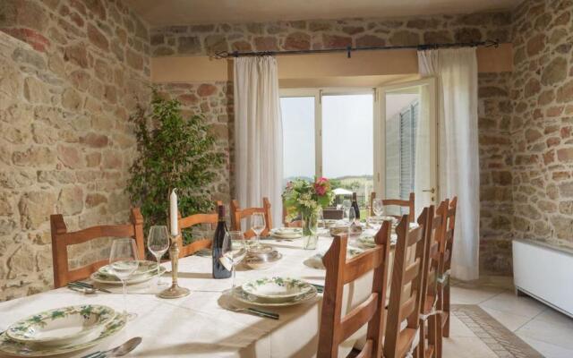 VILLA VITTORIA D'ANGHIARI 7&3, Emma Villas