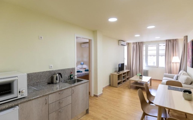 Athens Kyniska Urban Apartment
