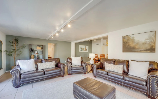 Near Hiking & Golfing: Sedona Home w/ Patio!
