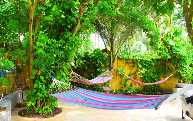 Ocean Caves, Balapitiya