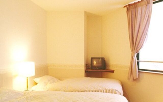 Madarao Lainston Hotel