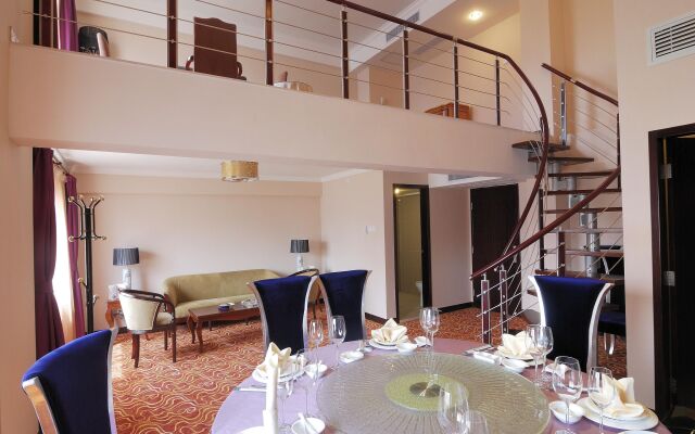 Hubei Poly Hotel