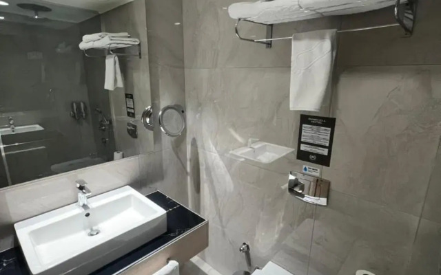 Darkhill Hotel