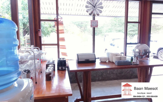 Baan Maesot Boutique Resort