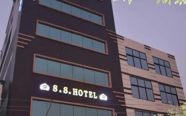 Ss Hotel