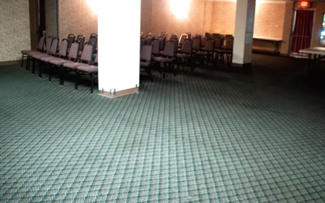 Westgate Inn & Suites