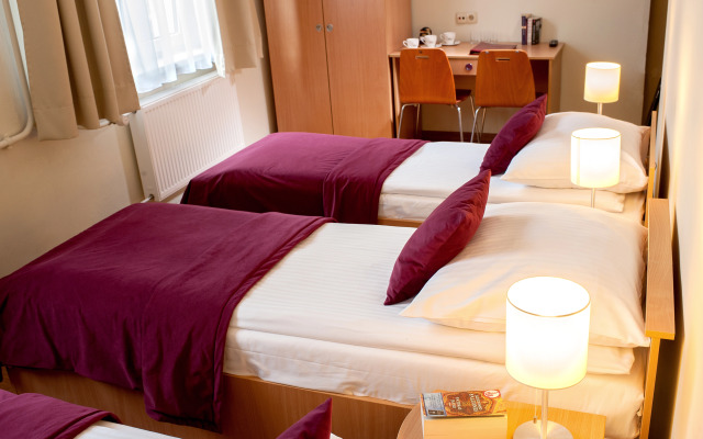 Maly Krakow Aparthotel