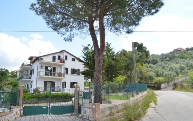 Lucky House & Il Mare In Mansarda