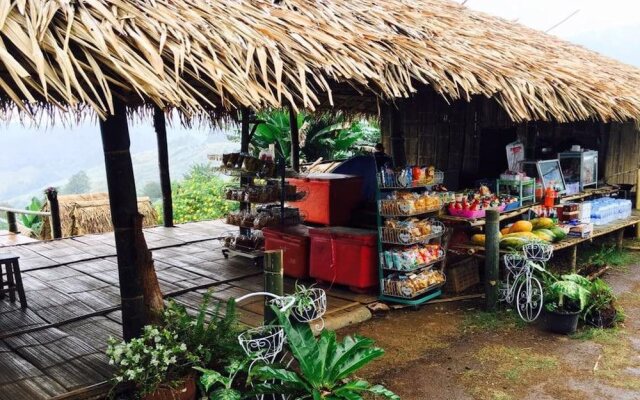 Baansookjai at Buatong