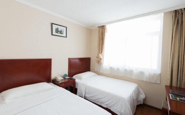 GreenTree Alliance Beijing West Railway Station North Square Hotel – Guest Rooms – Beijing