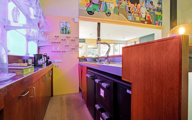 Picturesque Holiday Home in Oldenzaal with Hot Tub