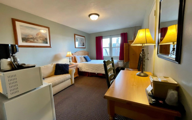 Rugged Country Lodge