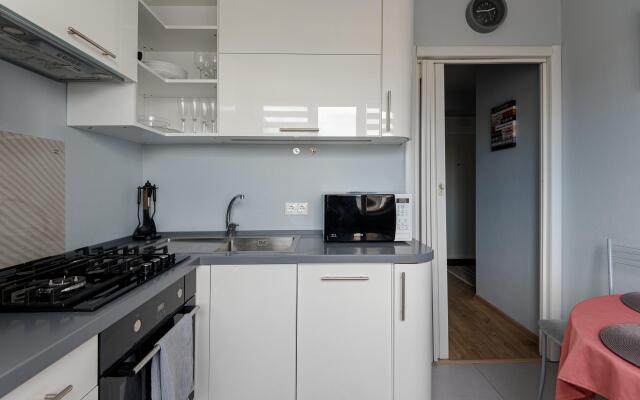 Flat Inn at 74 Mosfilmovskaya Street