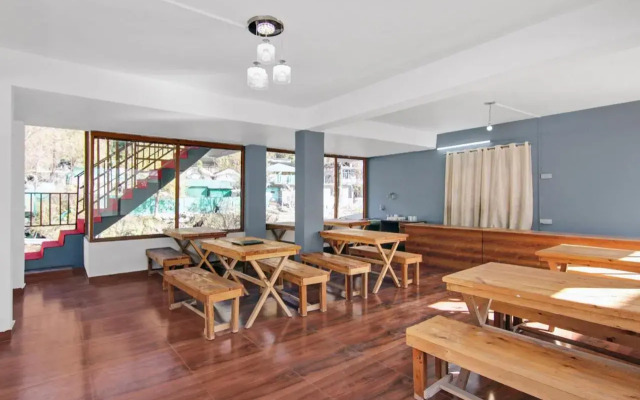 Oyo Flagship 703704 Hotel Beas River Retreat