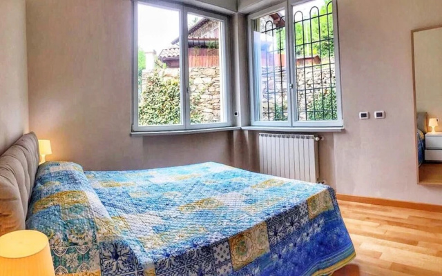Oleandro 2 apartment in Mergozzo with pool