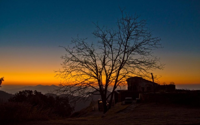 Tree of Life Grand Oak Manor, Binsar Wildlife Sanctuary