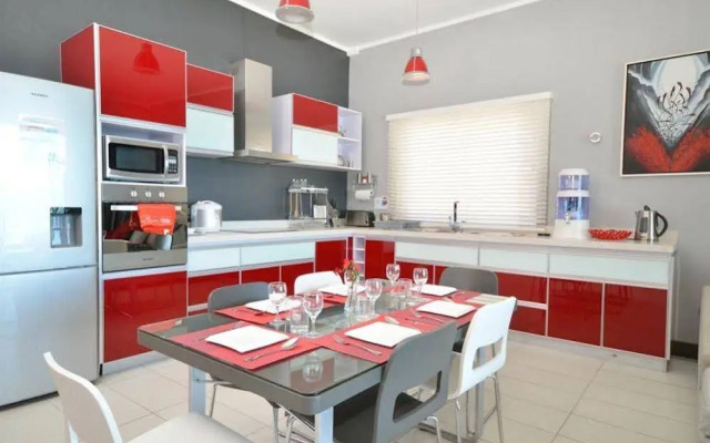 Grants Villas