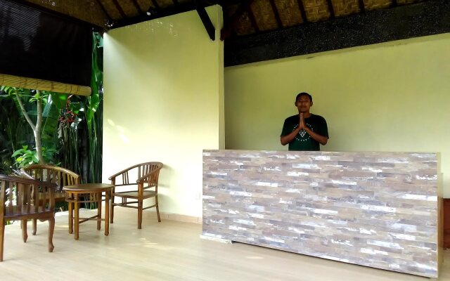 Astawa House