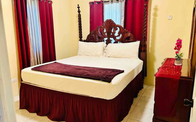 The Rest Stop- Gated Community-24 Hrs Security