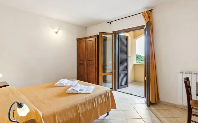 Elegant Tuscan Retreat in Sorano