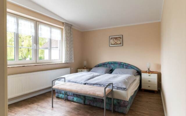 Classy Apartment in Wohlenberg near Sea