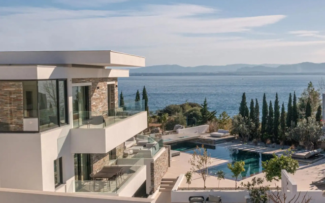 Elia Cove Luxury Villas Loutraki