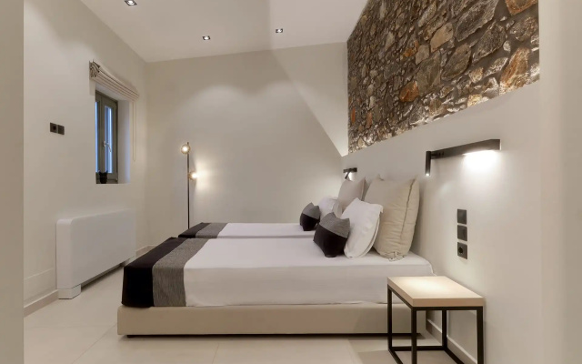 Zaira Hotel