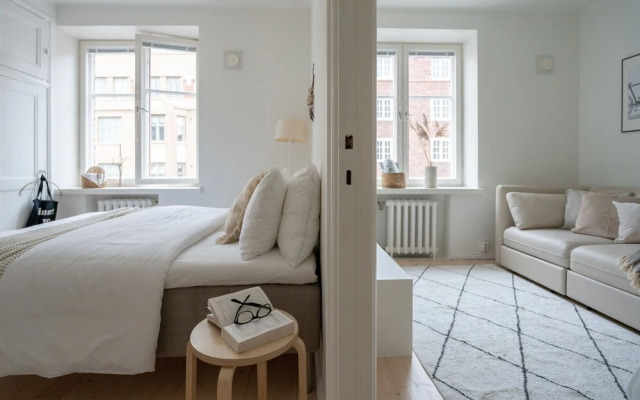 Roost Runeberginkatu