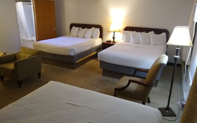 Townhouse Motel