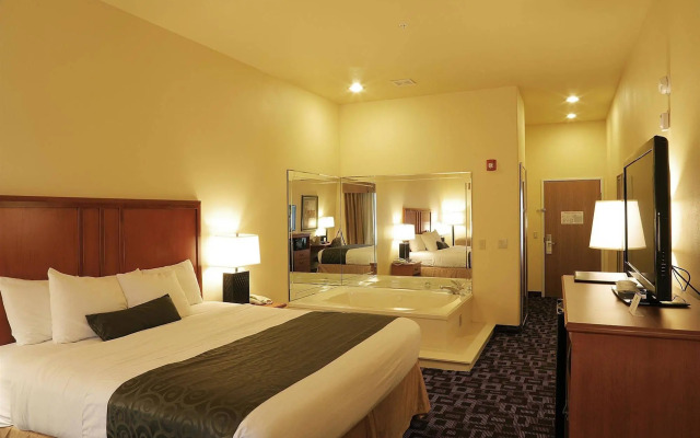 Comfort Inn & Suites