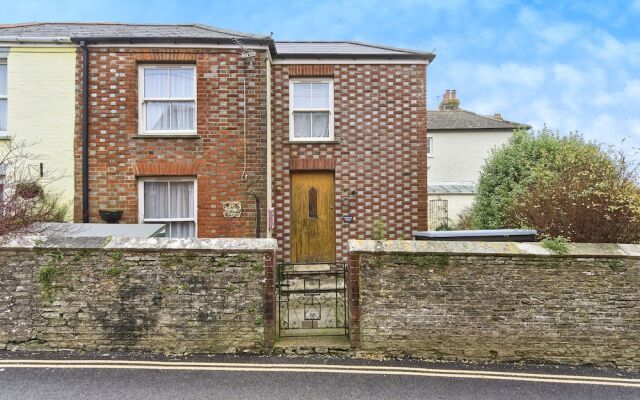 Clara Cottage