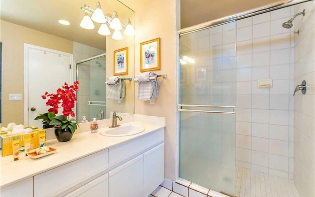 Maui Kamaole D-211 - 2 Br Condo