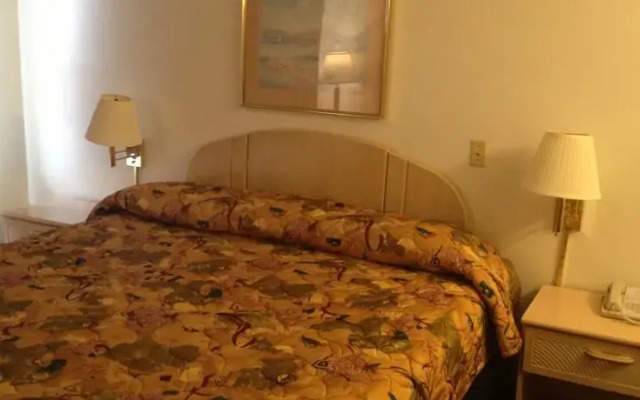 Sandstone Inn