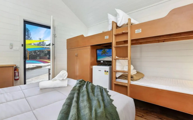 Seven Mile Beach Holiday Park