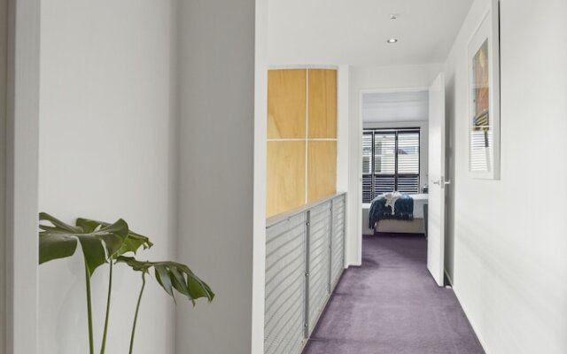 Central Executive Parnell Designer Home