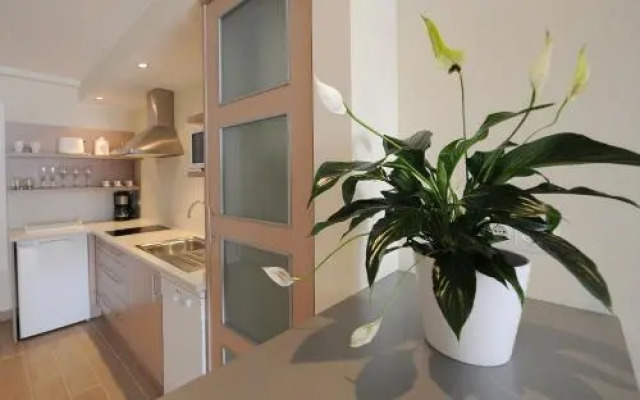 Apartamentos Turísticos Mirablanc