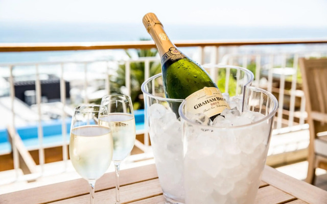 Compass House Boutique Hotel